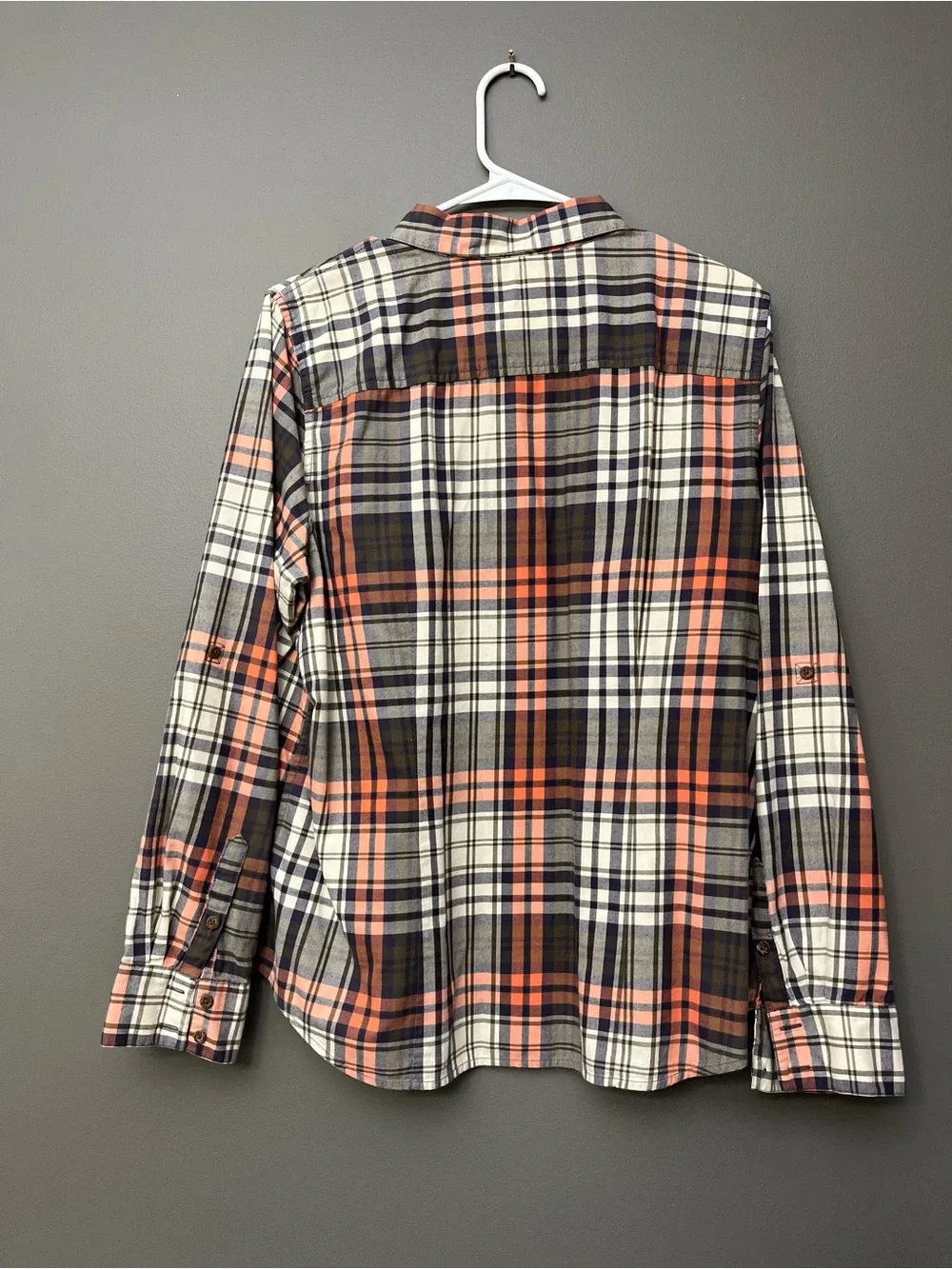 The North Face Coral, Navy & White Plaid Button-Down Shirt - Size XL